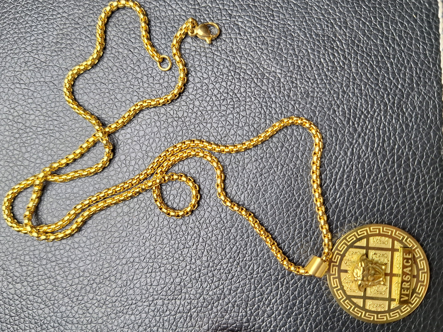 Versace Medusa Golden Amulet