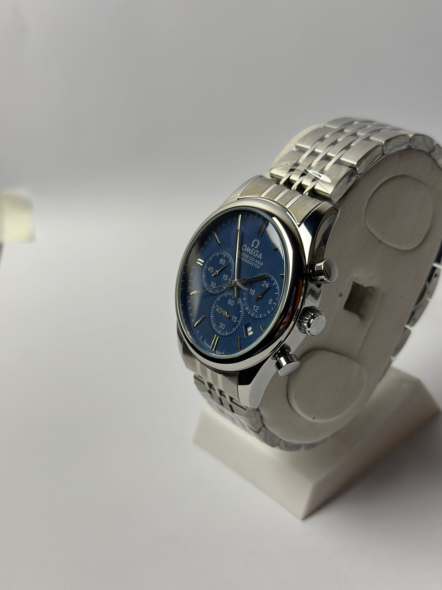 Omega Axio Automatic